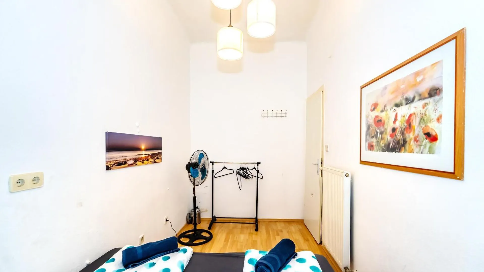 Cozy Room - 7 Minutes To Schoenbrunn Palace Vienna Aparthotel