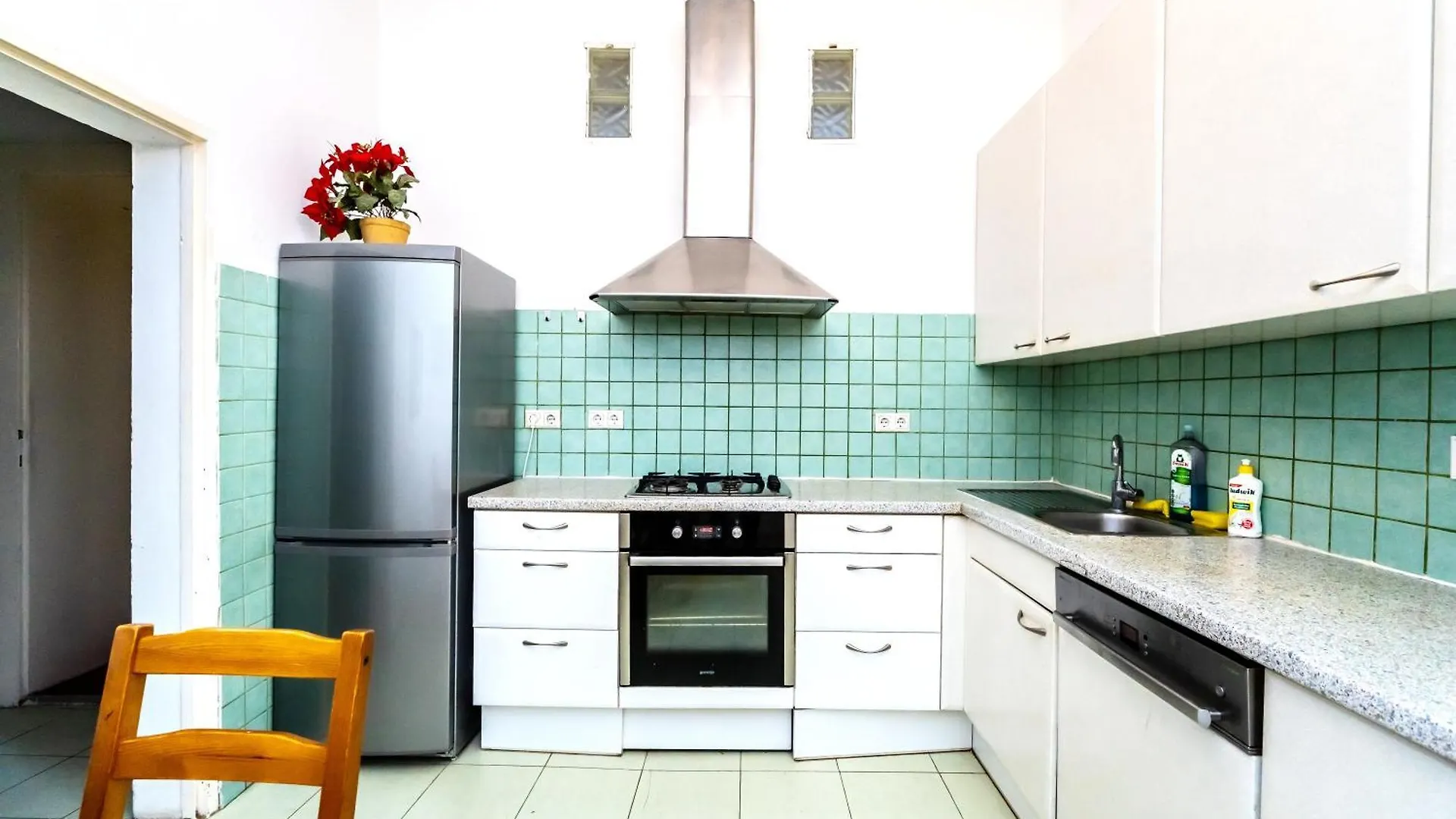 Aparthotel Cozy Room - 7 Minutes To Schoenbrunn Palace Vienna Austria