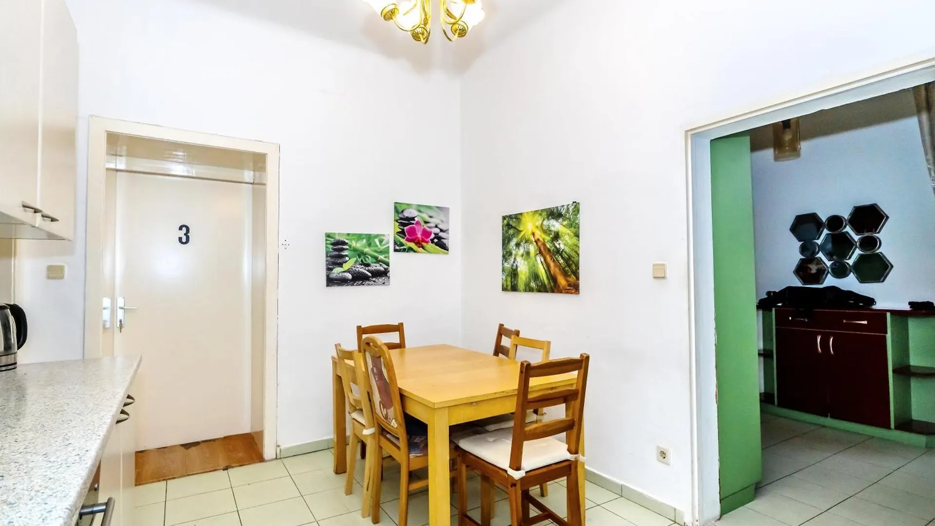 Cozy Room - 7 Minutes To Schoenbrunn Palace Vienna Austria